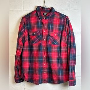 Eddie Bauer Woman’s Flannel Blue and Red Casual Button Up Shirt Size Medium